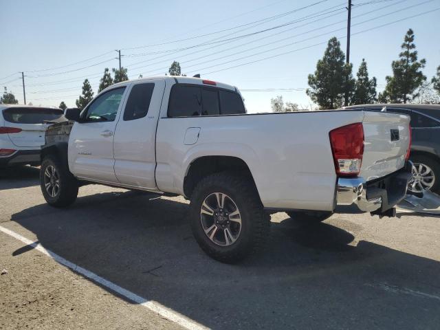 5TFRZ5CN1GX015478 - 2016 TOYOTA TACOMA ACCESS CAB WHITE photo 2