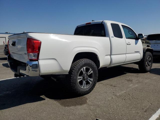 5TFRZ5CN1GX015478 - 2016 TOYOTA TACOMA ACCESS CAB WHITE photo 3