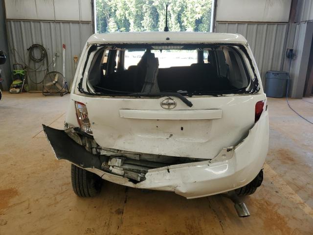 JTLKE50E081025123 - 2008 TOYOTA SCION XB WHITE photo 6