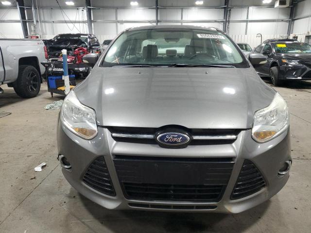 1FAHP3H25CL147610 - 2012 FORD FOCUS SEL GRAY photo 5