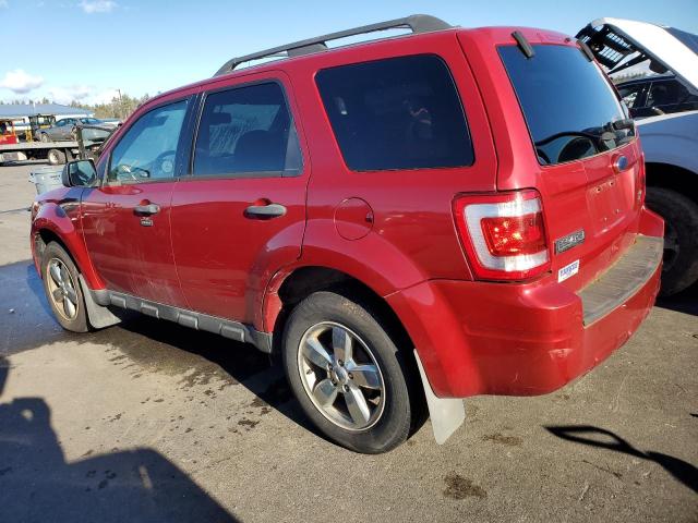 1FMCU9DG5BKA71727 - 2011 FORD ESCAPE XLT RED photo 2