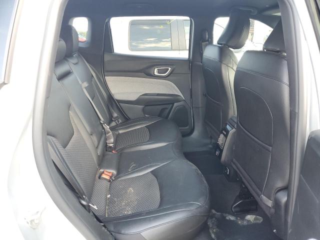 3C4NJDBN7RT154661 - 2024 JEEP COMPASS LATITUDE ვერცხლისფერი ფოტო 11