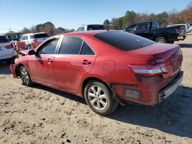 4T1BF3EK1BU636677 - 2011 TOYOTA CAMRY BASE RED photo 2