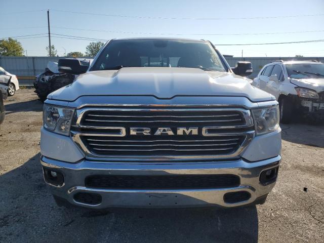 1C6SRFFT4KN715573 - 2019 RAM 1500 BIG HORN/LONE STAR WHITE photo 5