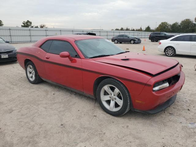 2C3CDYAG1DH574091 - 2013 DODGE CHALLENGER SXT RED photo 4