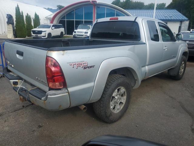 5TEUU42N68Z524593 - 2008 TOYOTA TACOMA ACCESS CAB ვერცხლისფერი ფოტო 3