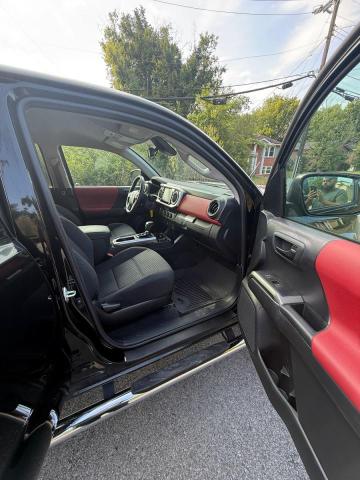 3TMCZ5AN8NM481999 - 2022 TOYOTA TACOMA DOUBLE CAB 黑色 照片 5