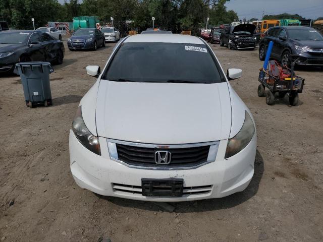 1HGCP26489A072779 - 2009 HONDA ACCORD LXP WHITE photo 5