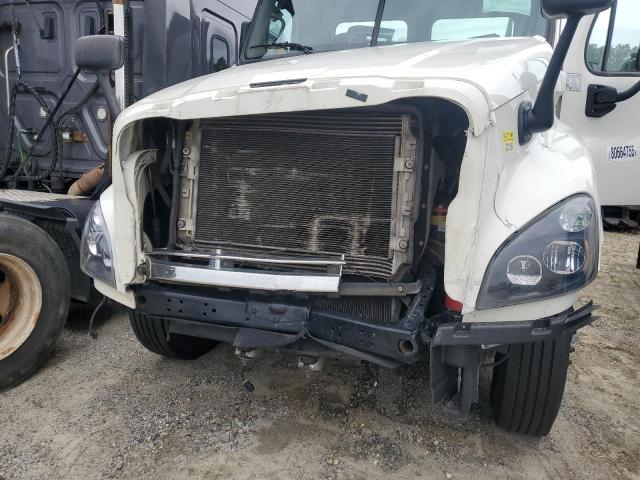 3AKJGEDV8JSKA9479 - 2018 FREIGHTLINER CASCADIA 1 白色 照片 9