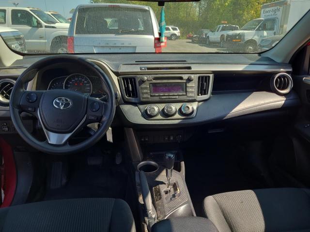 2T3BFREV6EW155140 - 2014 TOYOTA RAV4 LE RED photo 9