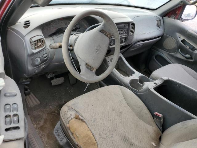 1FMRU1666YLC35036 - 2000 FORD EXPEDITION XLT TAN photo 8