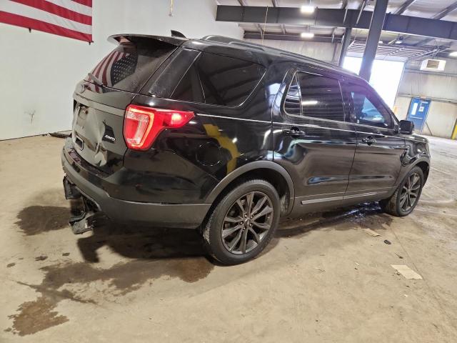 1FM5K8D82HGA30906 - 2017 FORD EXPLORER XLT BLACK photo 3