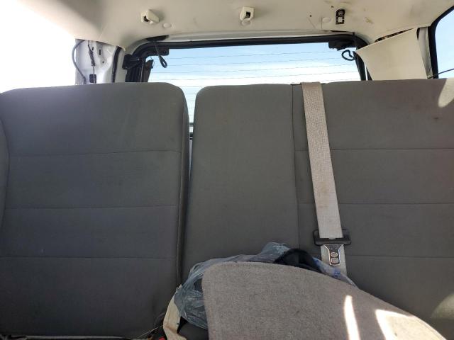 1FMCU9C73AKB18401 - 2010 FORD ESCAPE XLS 白色 照片 10