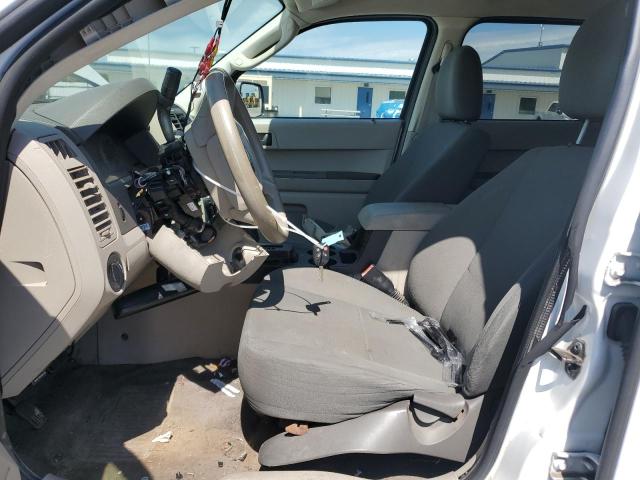 1FMCU9C73AKB18401 - 2010 FORD ESCAPE XLS 白色 照片 7