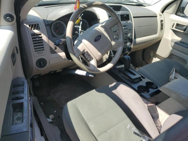 1FMCU9C73AKB18401 - 2010 FORD ESCAPE XLS 白色 照片 8