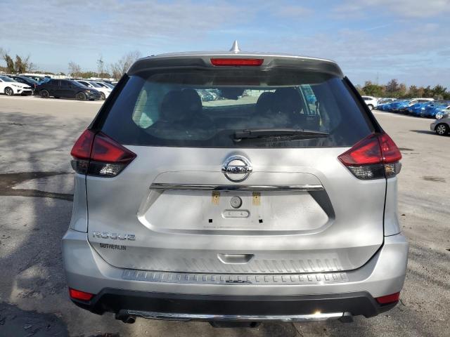 5N1AT2MT9LC715224 - 2020 NISSAN ROGUE S SILVER photo 6