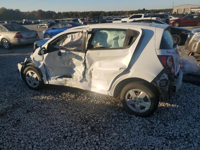 1G1JA6SH3F4184268 - 2015 CHEVROLET SONIC LS 白色 照片 2