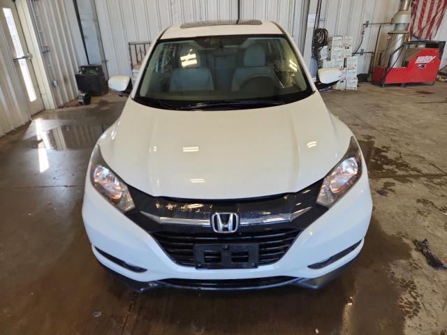 3CZRU6H58HM720163 - 2017 HONDA HR-V EX WHITE photo 5