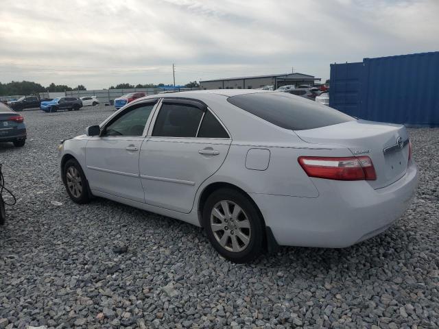JTNBE46K673079169 - 2007 TOYOTA CAMRY CE SILVER photo 2
