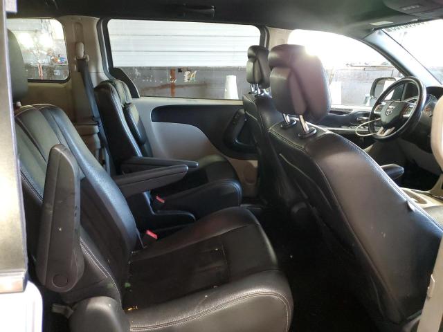 2C4RDGCG8JR327895 - 2018 DODGE GRAND CARAVAN SXT SILVER photo 11