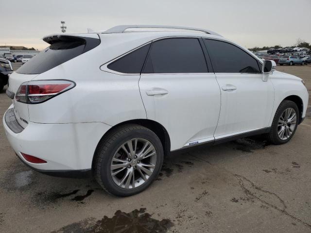 JTJBC1BA8D2058960 - 2013 LEXUS RX 450 WHITE photo 3