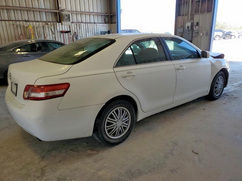4T1BF3EK1BU728212 - 2011 TOYOTA CAMRY BASE WHITE photo 3