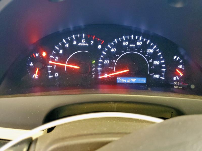 4T1BF3EK1BU728212 - 2011 TOYOTA CAMRY BASE WHITE photo 9