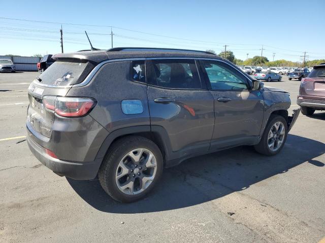 3C4NJCCB3JT362345 - 2018 JEEP COMPASS LIMITED GRAY photo 3