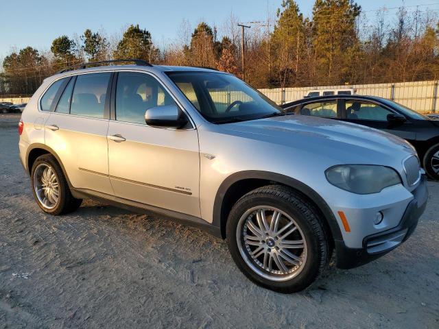 5UXFE83549L308302 - 2009 BMW X5 XDRIVE48I SILVER photo 4