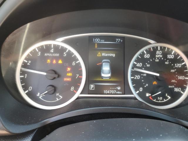 3N1AB7AP8JY337139 - 2018 NISSAN SENTRA S SILVER photo 9