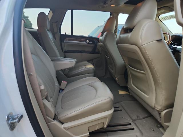 5GAKRCEDXBJ261789 - 2011 BUICK ENCLAVE CXL WHITE photo 11