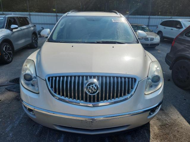 5GAKRCEDXBJ261789 - 2011 BUICK ENCLAVE CXL WHITE photo 5