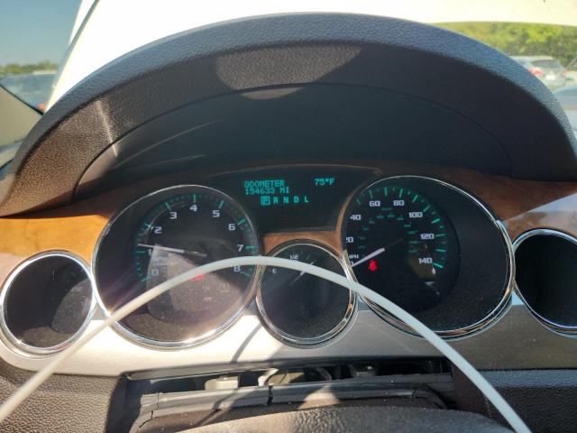 5GAKRCEDXBJ261789 - 2011 BUICK ENCLAVE CXL WHITE photo 9