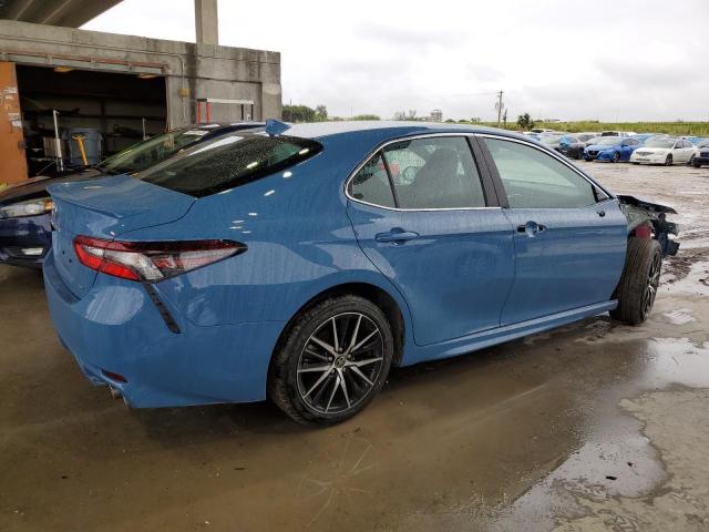 4T1G11AK0PU155809 - 2023 TOYOTA CAMRY SE NIGHT SHADE BLUE photo 3