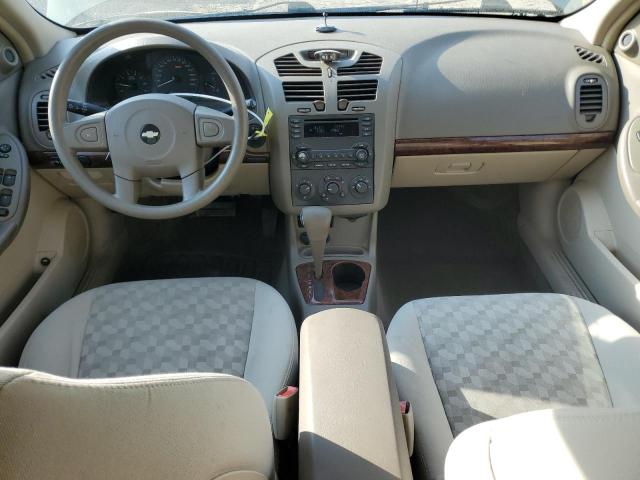 1G1ZT52824F176915 - 2004 CHEVROLET MALIBU LS GREEN photo 8