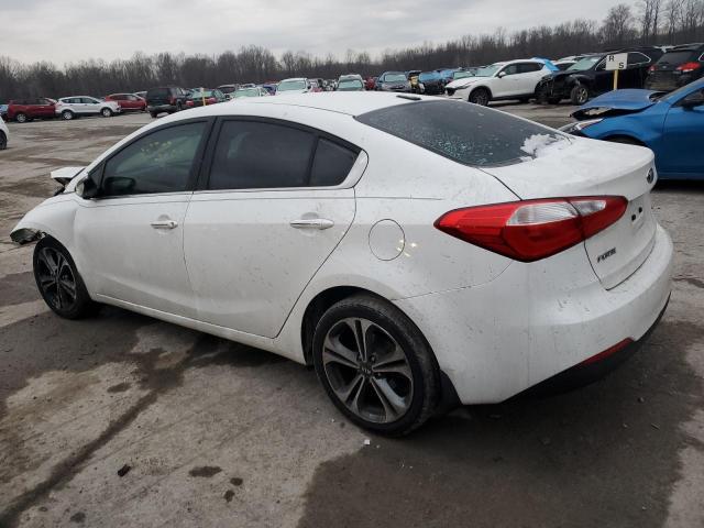 KNAFX4A89G5553435 - 2016 KIA FORTE EX WHITE photo 2