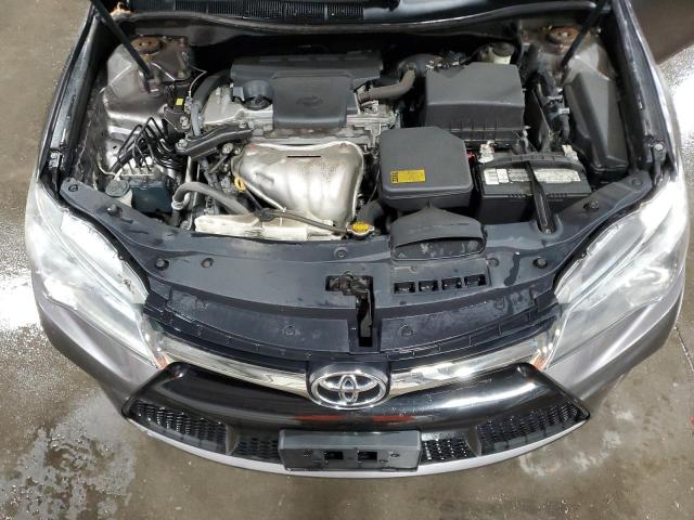 4T1BF1FK0FU013558 - 2015 TOYOTA CAMRY LE GRAY photo 11