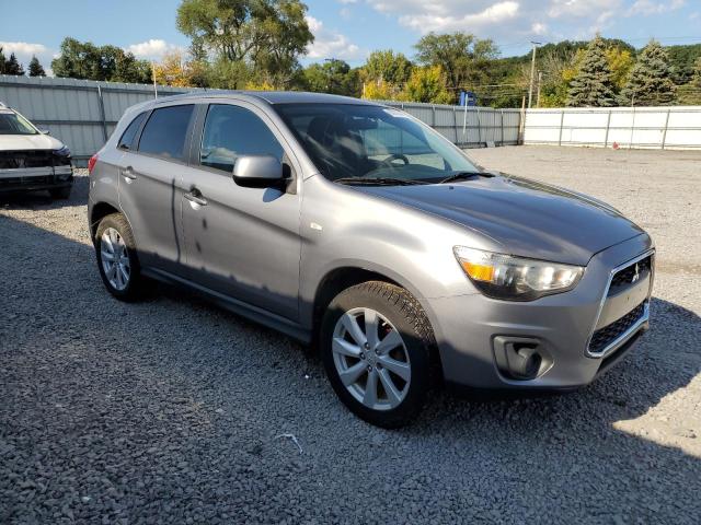 4A4AR3AU2EE013042 - 2014 MITSUBISHI OUTLANDER ES GRAY photo 4