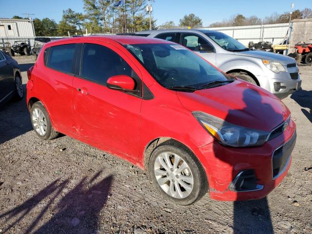 KL8CD6SA2HC826331 - 2017 CHEVROLET SPARK 1LT RED photo 4