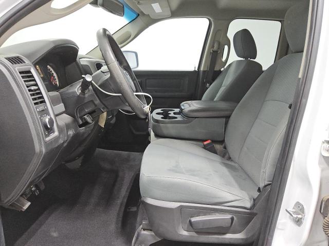 1C6RR6FG8JS303576 - 2018 RAM 1500 ST Blanc photo 7