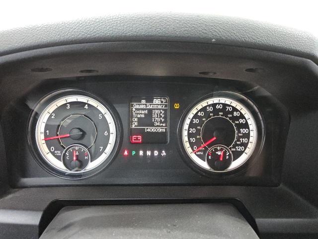 1C6RR6FG8JS303576 - 2018 RAM 1500 ST Blanc photo 9