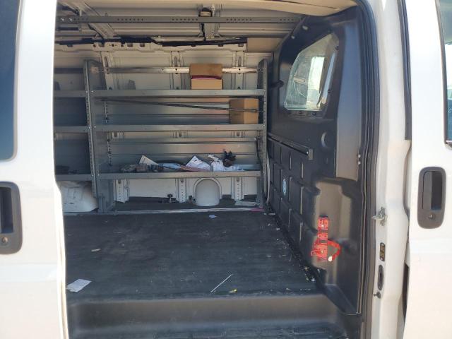 1GCWGAFP9K1373230 - 2019 CHEVROLET EXPRESS G2 WHITE photo 11