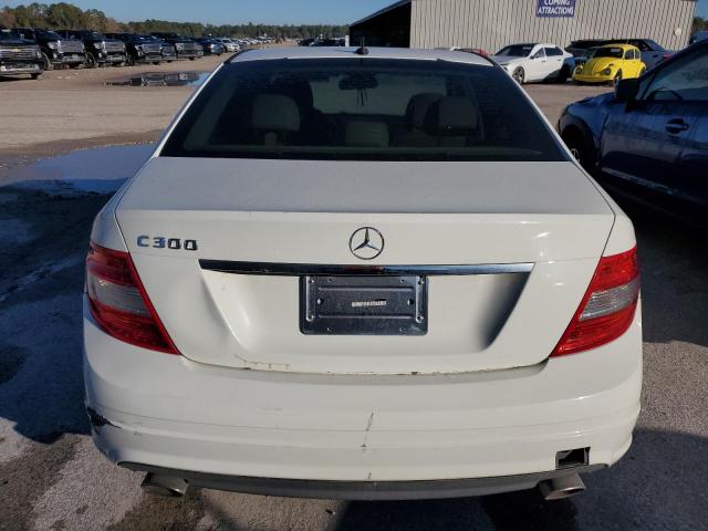 WDDGF54X09R084031 - 2009 MERCEDES-BENZ C 300 WHITE photo 6