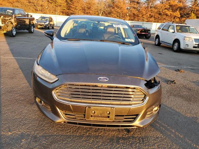 3FA6P0H92FR140901 - 2015 FORD FUSION SE GRAY photo 5