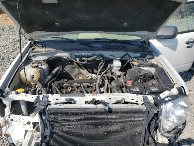 1FMCU9D73AKC72556 - 2010 FORD ESCAPE XLT Белый фото 11