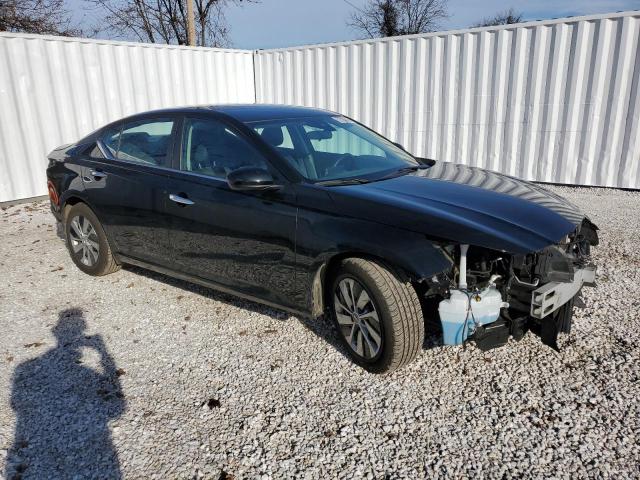 1N4BL4BV1MN389150 - 2021 NISSAN ALTIMA S BLACK photo 4