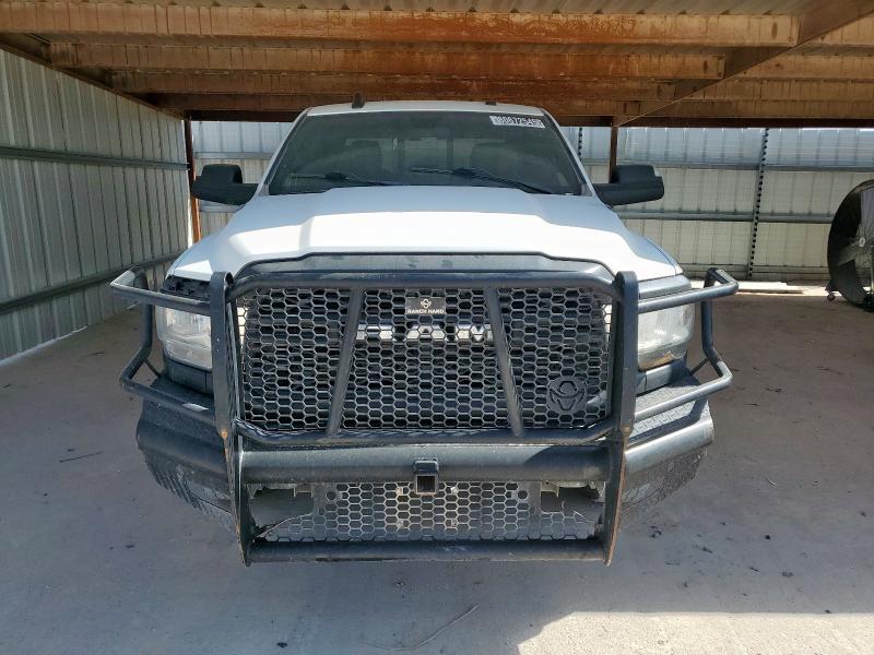 3C6UR5HJ8NG130927 - 2022 RAM 2500 TRADESMAN Ақ фото 5