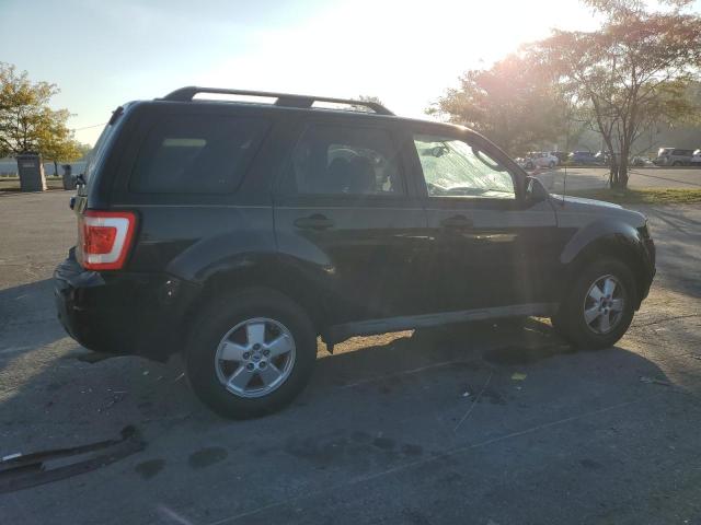 1FMCU9D77AKB19033 - 2010 FORD ESCAPE XLT Қара фото 3