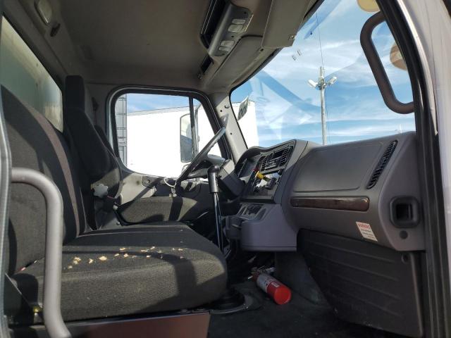 3ALHCYCY0GDHG7572 - 2016 FREIGHTLINER M2 106 MEDIUM DUTY WHITE photo 5