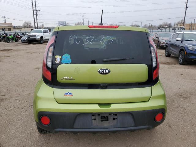 KNDJN2A23K7911127 - 2019 KIA SOUL GREEN photo 6